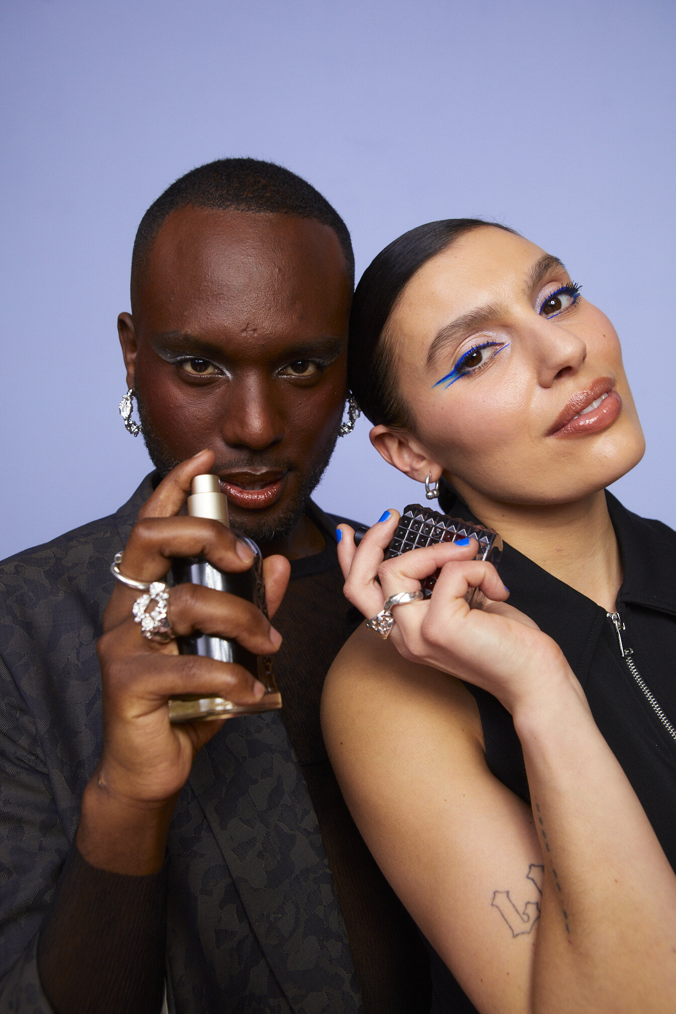 2024-KICKS-08-Duo-Parfym-Digital